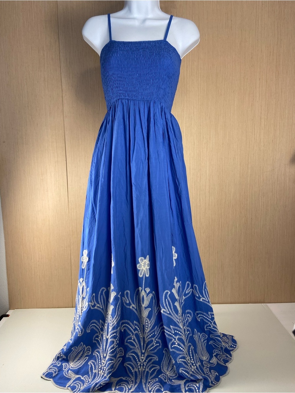 NWT BSUBSEACH Blue Embroidered Smocked Maxi Dress Large